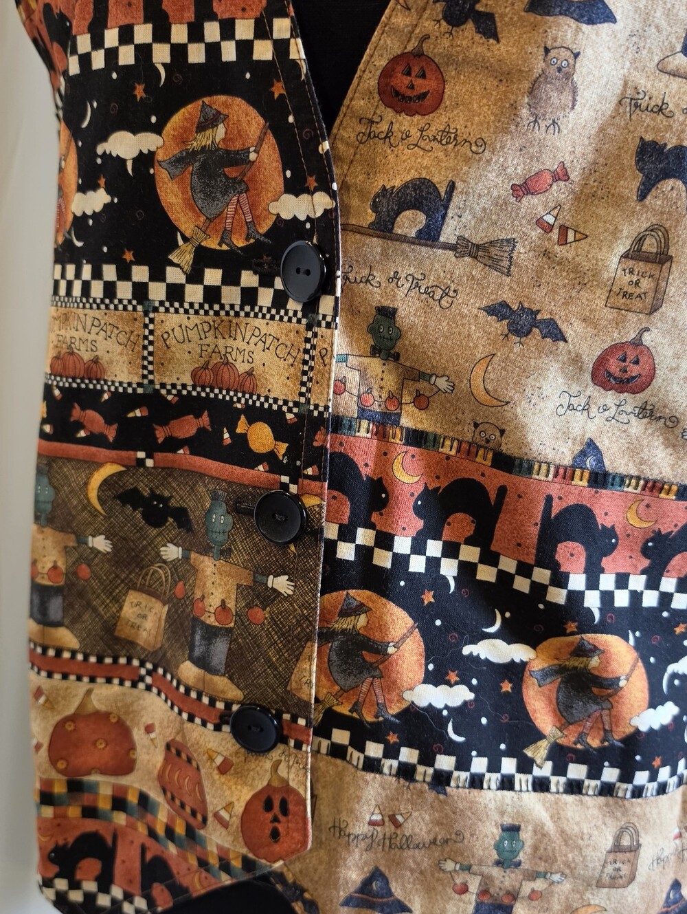 Halloween Patchwork Print Women's Vest - Handmade Cats Pumpkins Witches Sz M - Picture 6 of 7